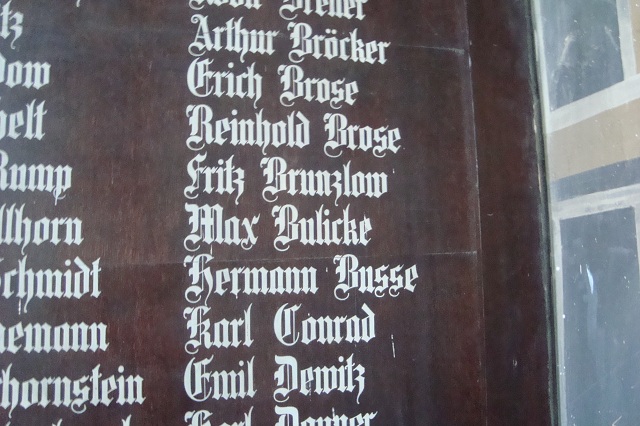files/bulicke/Kriegsgrab4.jpg